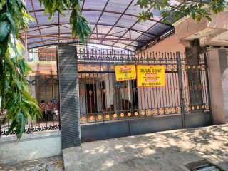 DIJUAL RUMAH MEWAH 2 LT Jl. Diponegoro Tuban