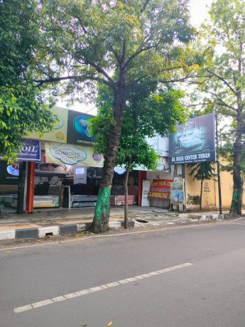 dijual-rumah-di-jalan-pemuda-tuban-cocok-untuk-hunian-usaha-big-1