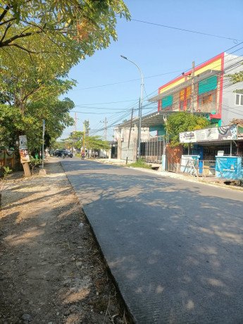 dijual-tanah-bonus-rumah-lokasi-strategis-big-1