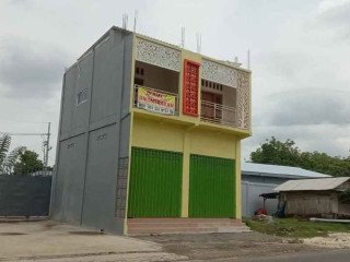 DIKONTRAKKAN RUKO2 LANTAI LOKASI JALAN RINGROAD NAMBANGAN TUBAN