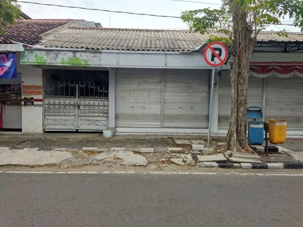 dikontrakan-toko-lokasi-strategis-untuk-usaha-di-jl-patimura-bojonegoro-big-3