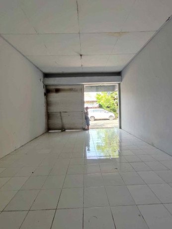 dikontrakan-toko-lokasi-strategis-untuk-usaha-di-jl-patimura-bojonegoro-big-2