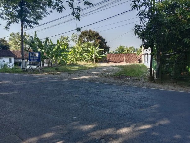 dijual-murah-tanah-pekarangan-strategis-big-0